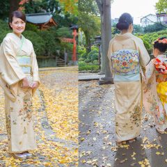七五三の晴れ着の母娘